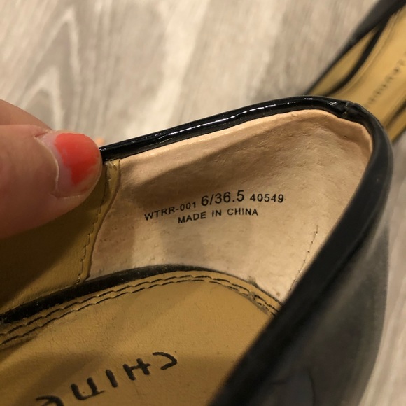 Heels - Picture 2 of 5